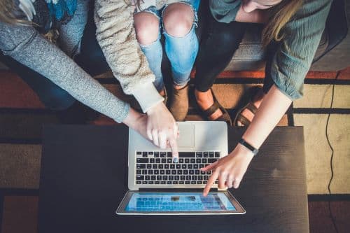 10 Elementos Essenciais de um Design de Rodapé de Email Eficaz